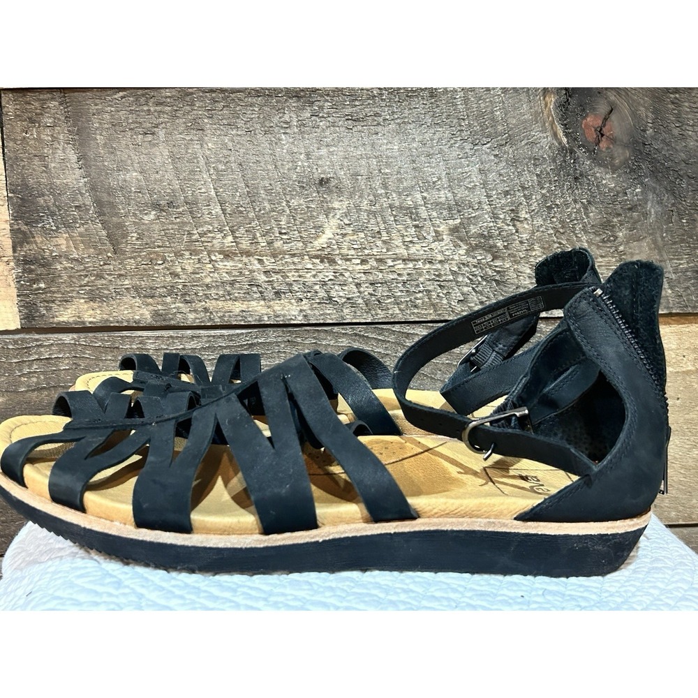 Teva Womens Encanta Sandals Black Leather Size 11 Ankle Strap Outdoor Summer